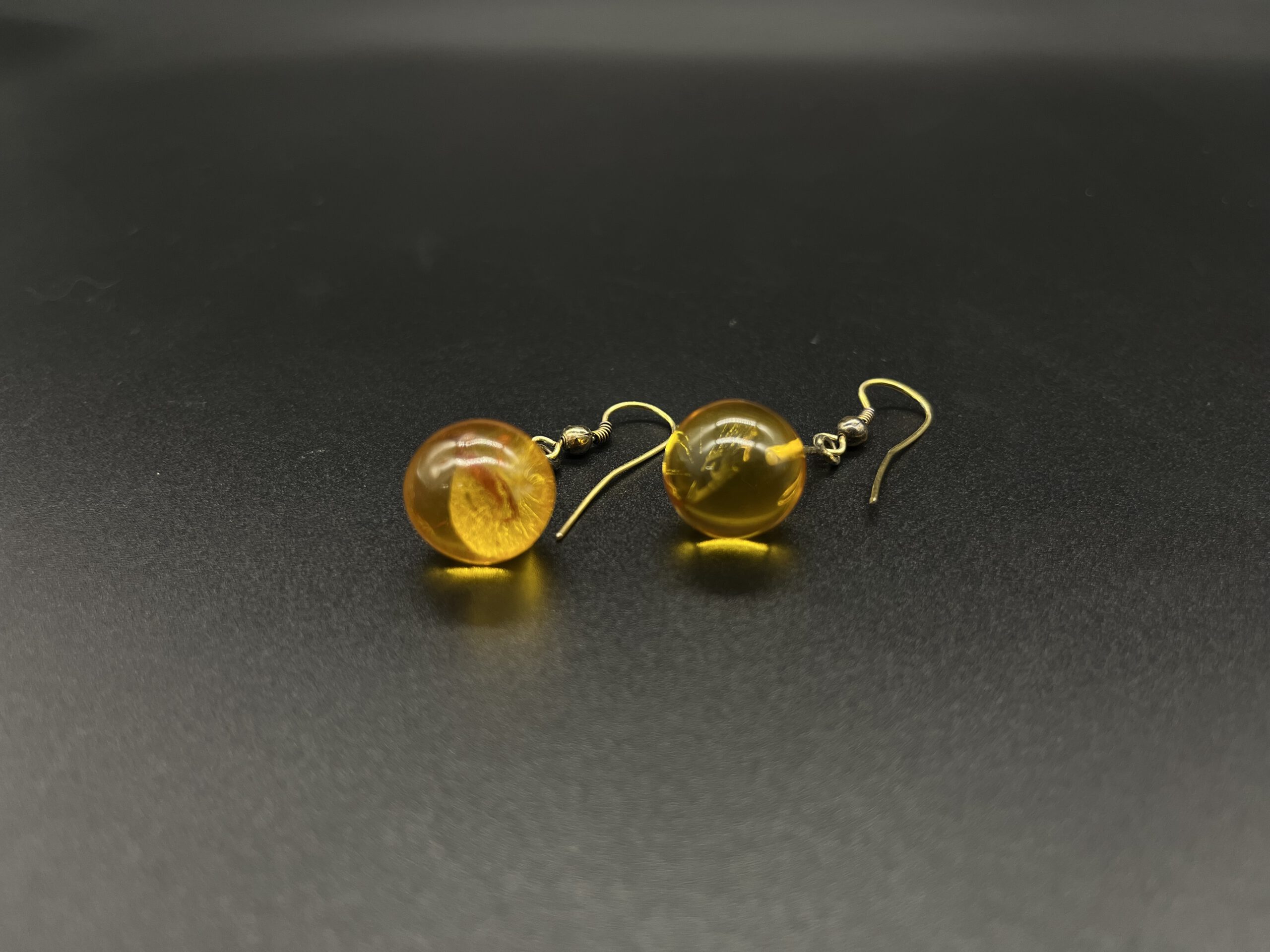 Ohrhaken Bernsteinkugel