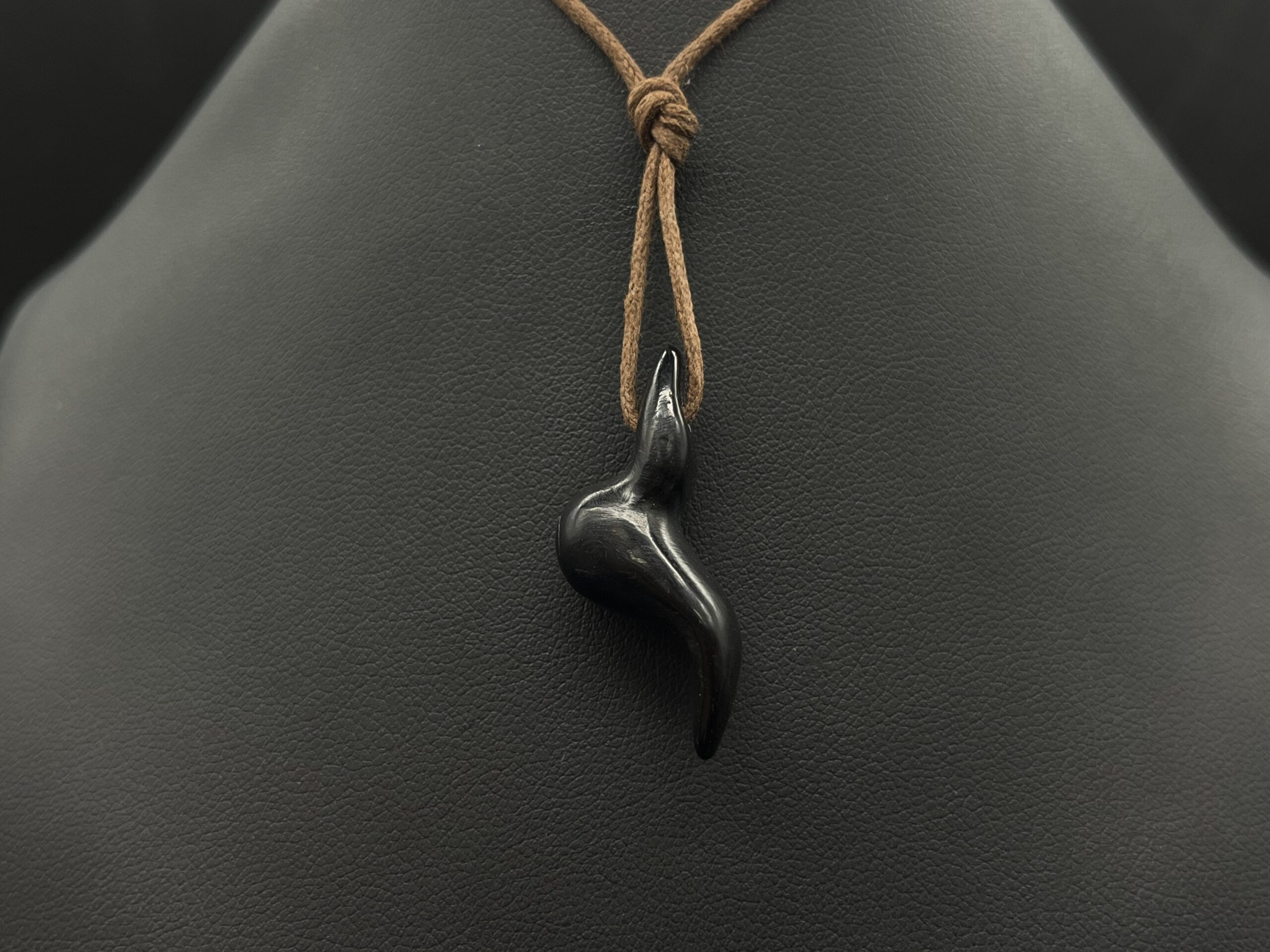 Kette Petersfels Frauenfigur