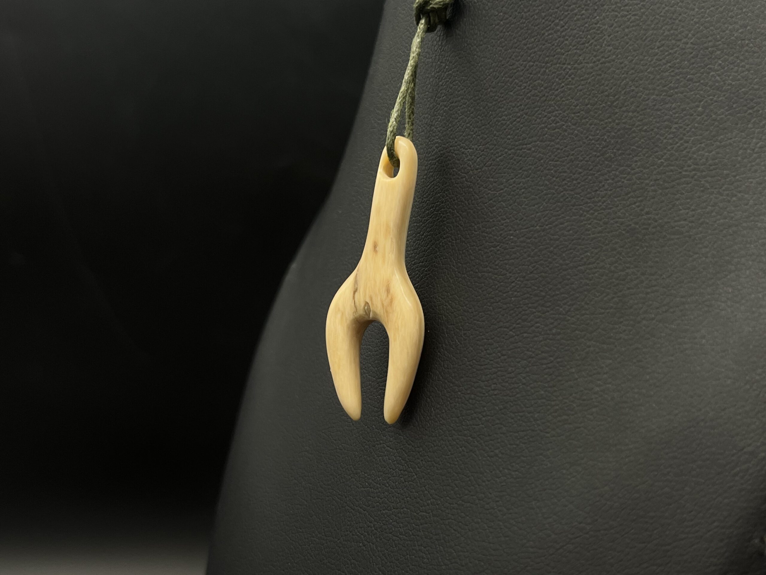 Abstrakte Frauenfigur – Bild 2