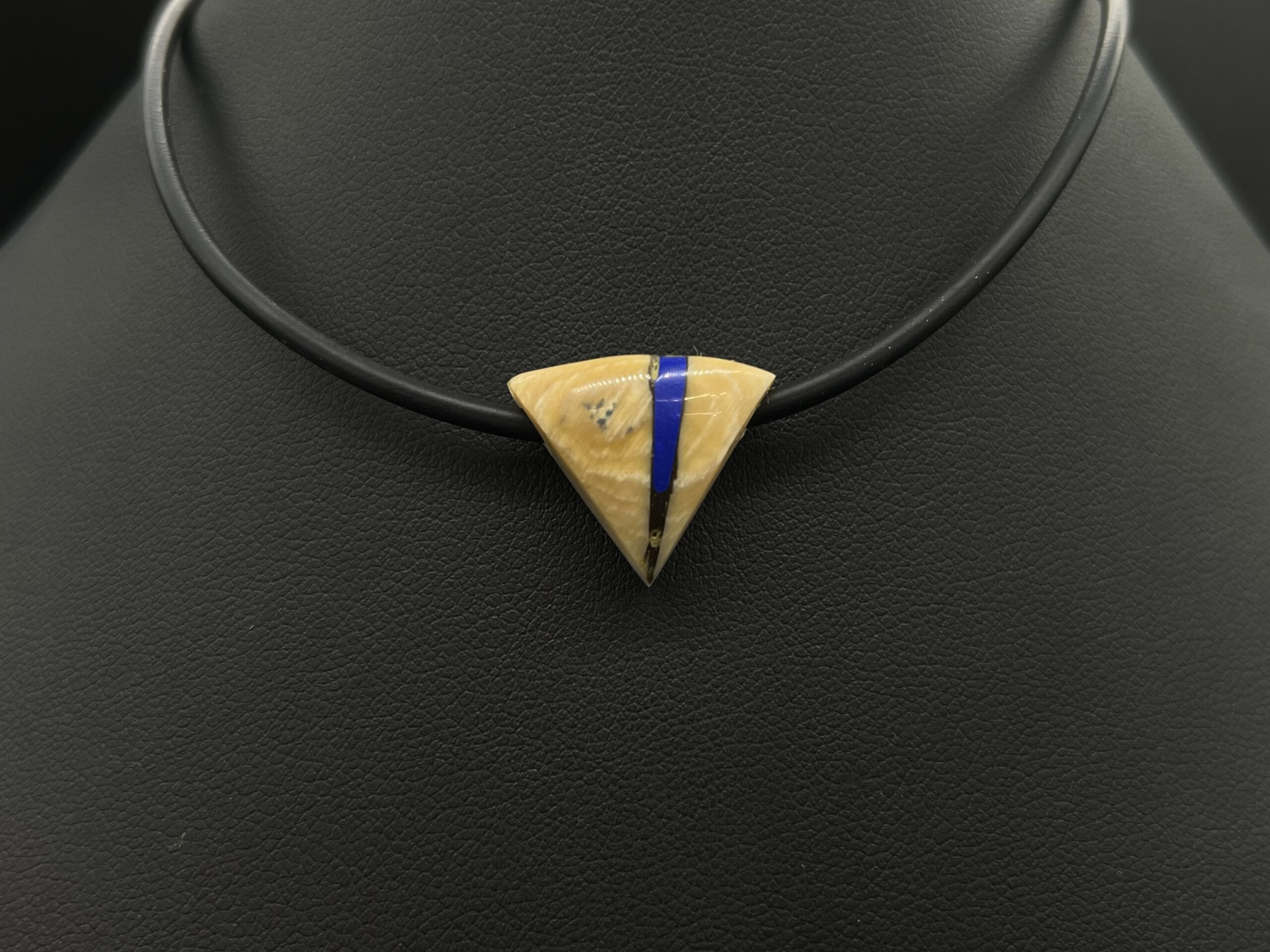Kette Dreieck/Lapislazuli
